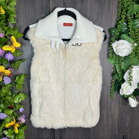 -Patrizia Luca White Buckle Detail 100% Rabbit Fur Vest Size Small - Picture 4 of 16